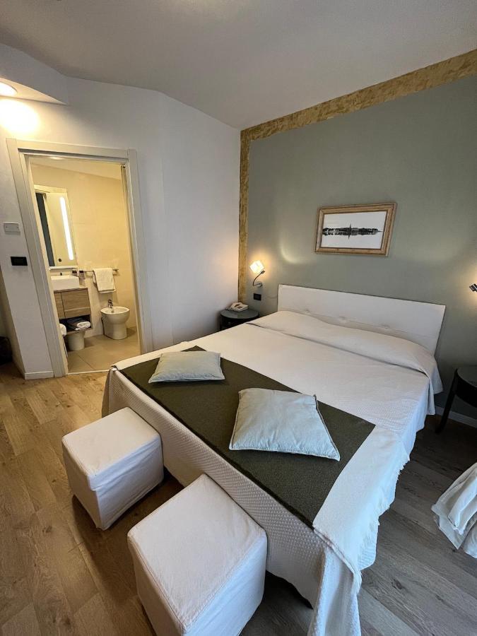 Hotel Regina 3*