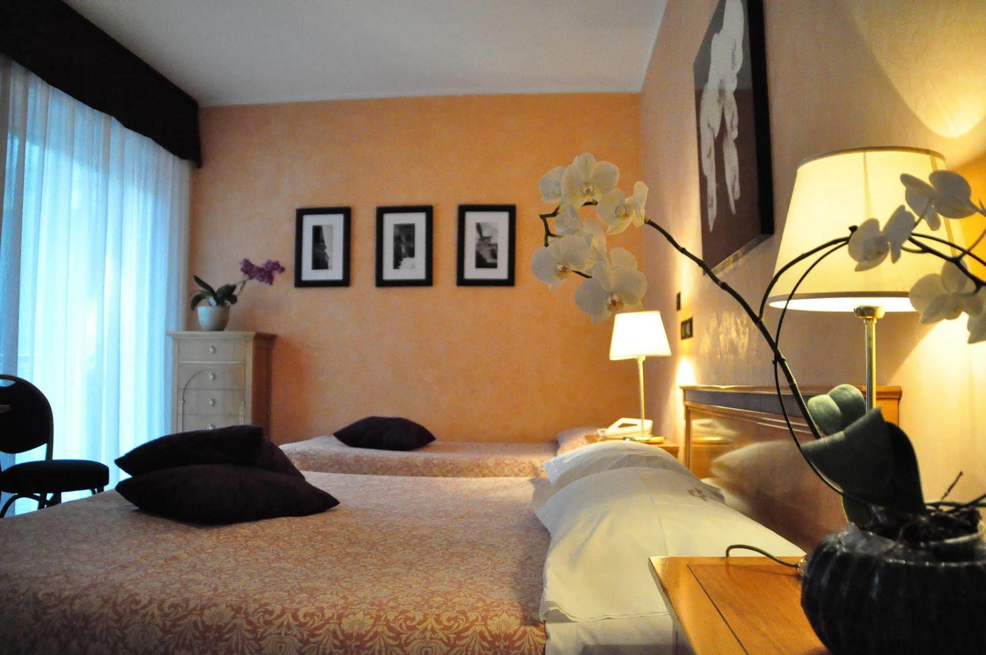 Regina Hotel